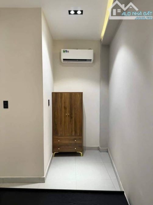 Bán gấp căn nhà 55m² đường Bùi Đình Túy giá 4tỷ290 có sân thượng 4PN 5WC - 7