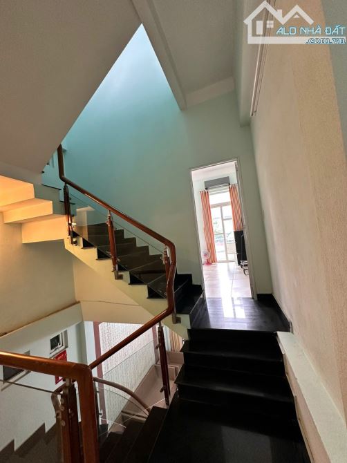 Nguyễn Hữu Thọ, Hải Châu 60m, 3 tầng, giá 5 tỷ. - 9