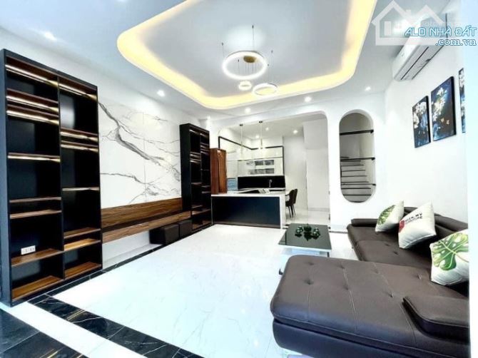 Nhà cực hiếm!! La Phù, 3km Hà Đông xây 5 Tầng, 3 ngủ, 50m ô tô đỗ giá nhỉnh 4 ty