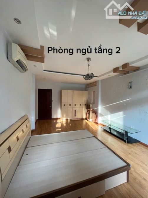 Phòng trọ đẹp ban công sáng, giá mềm Quận 6. FULL nội thất đẹp, chỉ xách vali ở ngay