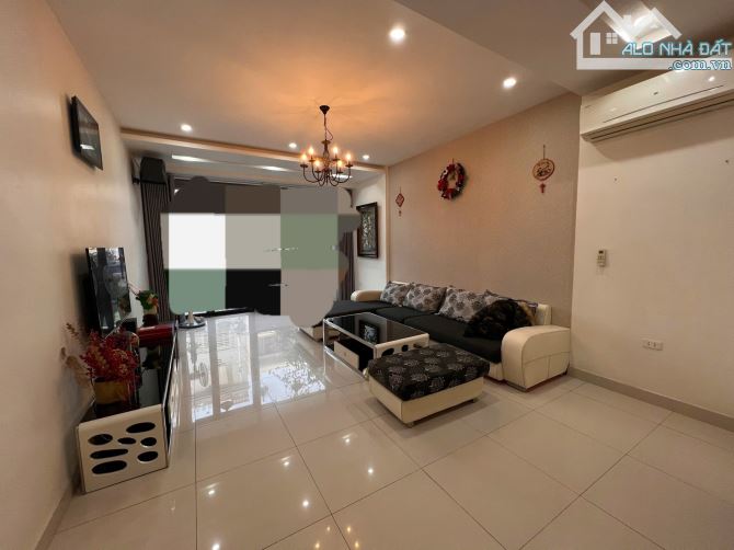 Cho thuê nhà mặt đường tuyến nhánh tại Quán Nam, 90M2, 4,5 TẦNG, 5 NGỦ FULL ĐỒ,15 TRIỆU