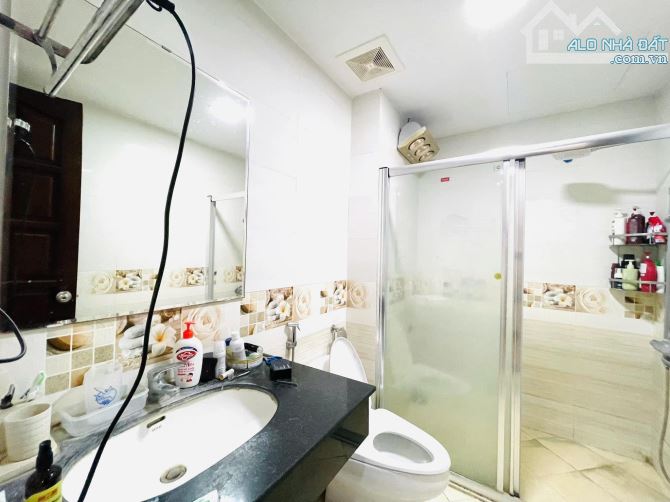 NỢ NGÂN HÀNG BÁN GẤP NHÀ PHỐ PHAN ĐÌNH PHÙNG PHÂN LÔ QUÂN ĐỘI BA ĐÌNH 65M 5 TẦNG MT 4.7M - 10
