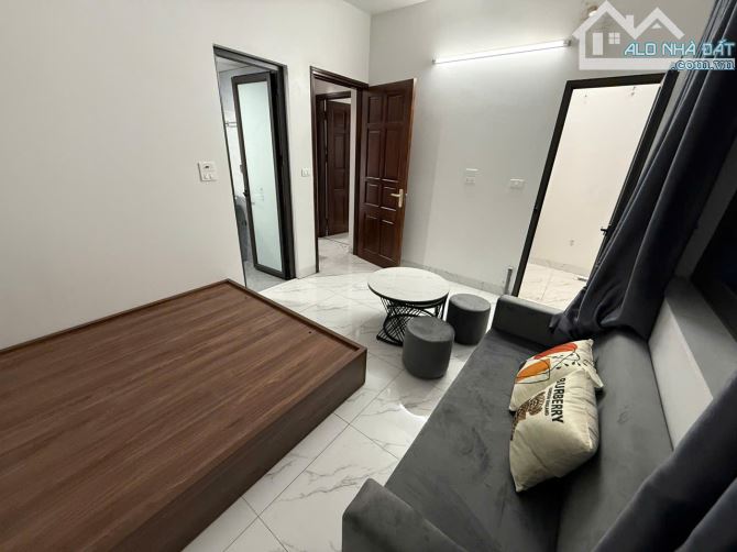 Cho Thuê CCMN 14 Mễ Trì Hạ Nam Từ Liêm 25-35m2 Studio 2N1K Bếp Riêng Cửa Sổ Thang Máy - 11