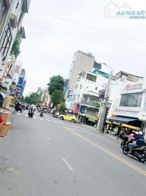 Cho thuê MT kinh doanh Võ Văn Tần,Quận 3. Dt: 9x14m.Gía thuê: 75 triệu/tháng. - 1