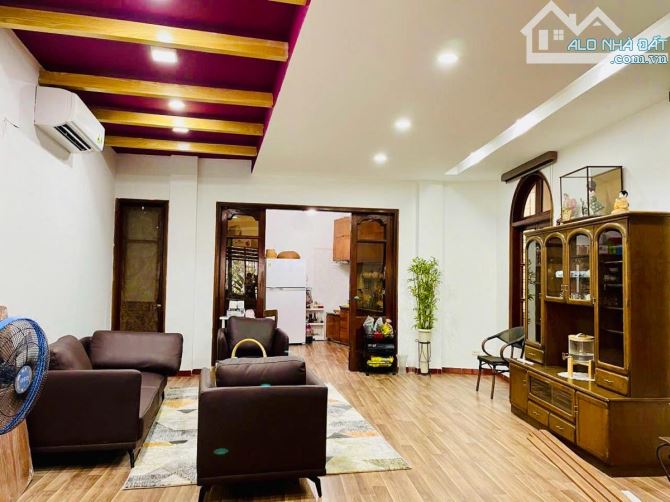 Trần Thái Tông –Nhà đẹp 96m2, mt 6m- Ô tô đỗ cửa ngày đêm, kd cực đỉnh chỉ 25.99 tỷ. - 1