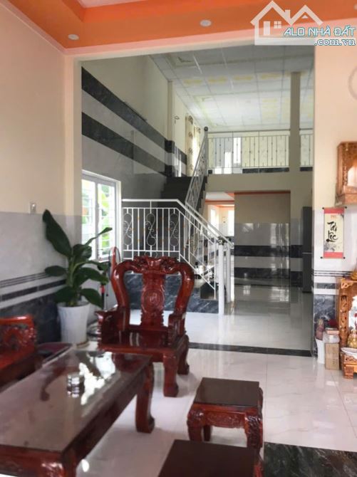 🏡 Cần chuyển nhượng lại căn nhà mới hoàn thiện vài tháng mặt tiền nhựa Trương Văn Kỉnh nố - 1