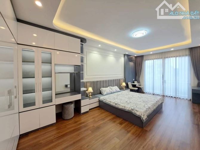 Nhà đẹp Vân Canh - phố Trịnh Văn Bô - xây 5 Tầng - 3 Ngủ - 50m ô tô đỗ giá 4.5 tỷ - 2