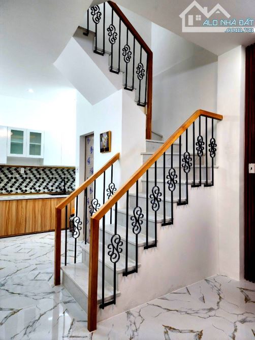 Nhà bán cực đẹp, giá cực sốc. Tọa lạc đường An Dương Vương, Quận 6( nhỉnh 5 tỷ) - 2