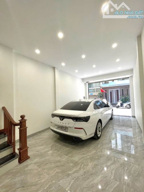 BÁN NHÀ BỒ ĐỀ-LONG BIÊN, DT 50M x 6 TẦNG, MT 5M, NHỈNH 12 TỶ, VỊ TRÍ SIÊU ĐẸP - 2