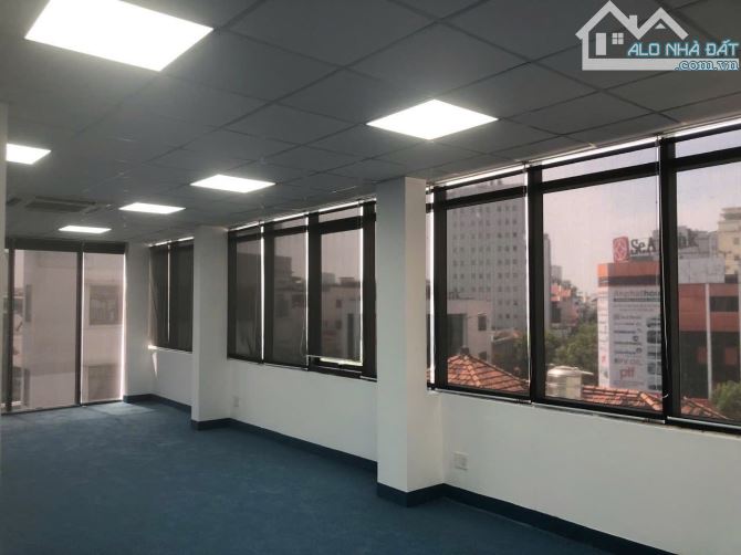 Bán Gấp Nhà Đường Nguyễn Văn Trõi. Phú Nhuận ( 15x16m = CN. 225m2) 5 Tầng . Có thang máy - 2