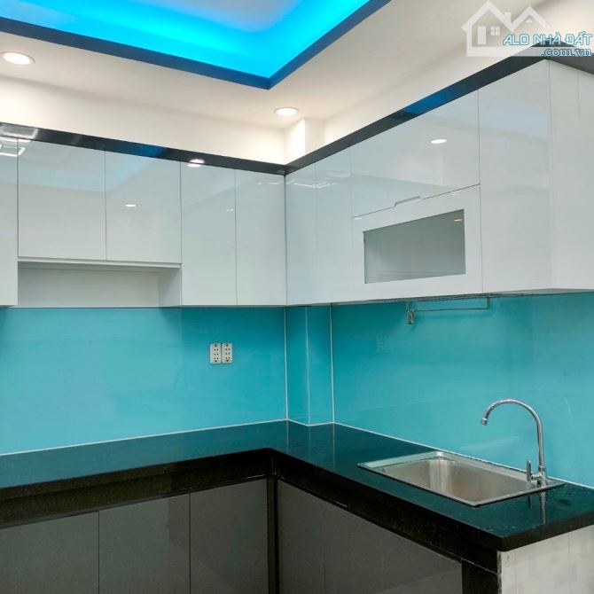 Bán nhà đẹp hẻm ô tô đường Lê Đức Thọ Gò vấp 46m2 giá nhỉnh 4 tỷ - 2