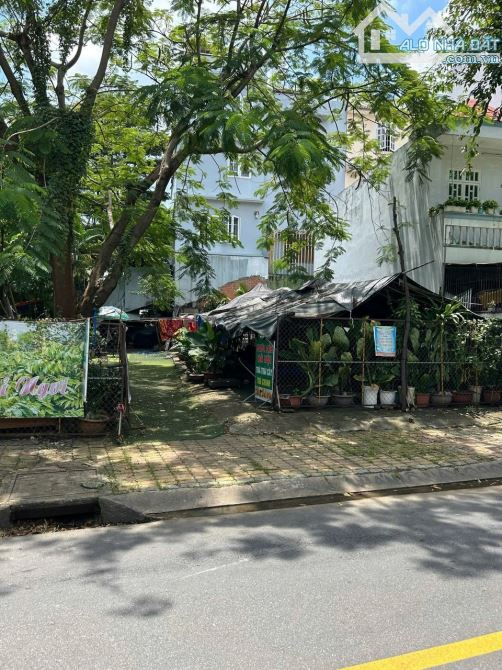 Bán lô đất căn góc đường D1 - Man Thiện, phường Tăng Nhơn Phú A - 11,4 tỷ / 124 m2 - 3
