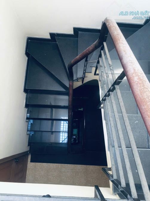 Bán nhà Dương Bá Trạc Quận 8,42m2 ,4 tầng ,4PN,chỉ 6.5 tỷ, gần mặt tiền đường, - 3