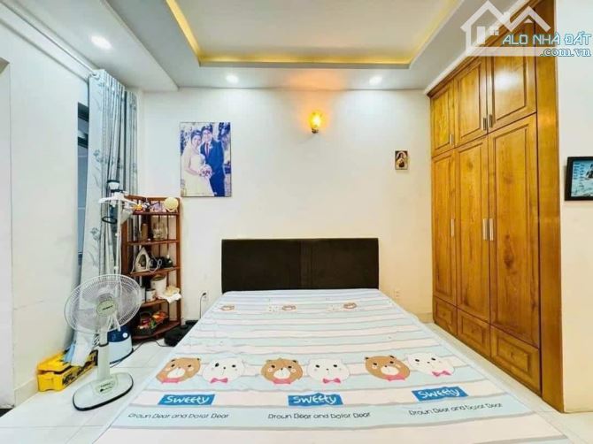 Bán nhà Kim Giang, ĐẠI KIM, Hoàng Mai, 35m, 4T, 4pn, 50m ra oto, gần hồ, chỉ 5.35tỷ - 3