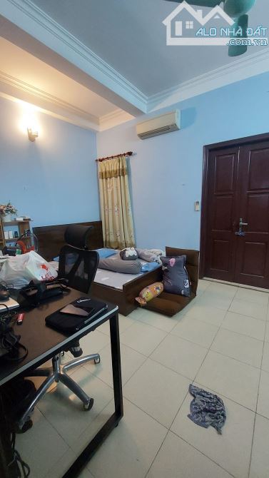 BÁN NHÀ LÔ GÓC 3 MẶT NGÕ Ô TÔ 18,5TỶ 65m 5 TẦNG MT 4m Ô TÔ TRÁNH PHẠM VĂN ĐỒNG BẮC TỪ LIÊM - 3
