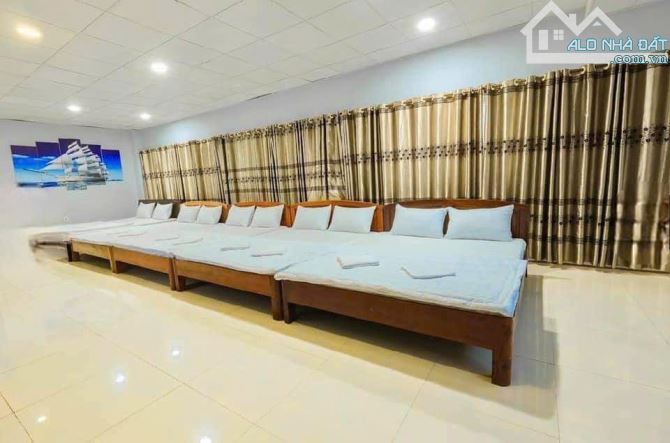 bán khách sạn 6 tầng bãi sau vũng tàu, gần đường hoàng Hoa thám DT : 105m² giá 20 ty 500 - 4