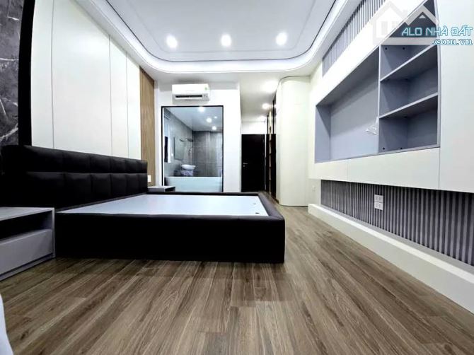 Bán nhà phố Ngọc Thụy 42m2 cawb góc, thang máy 6 tầng, cách mặt phố 30m, 10.48 Tỷ - 4