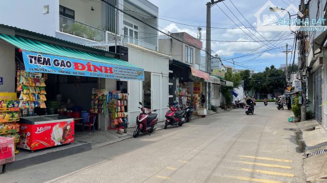 Bán đất mặt tiền đường Nguyễn Chích, P.Vĩnh Hoà, Nha Trang 130m2 ( ngang 6m ) giá 38trd/m2 - 5