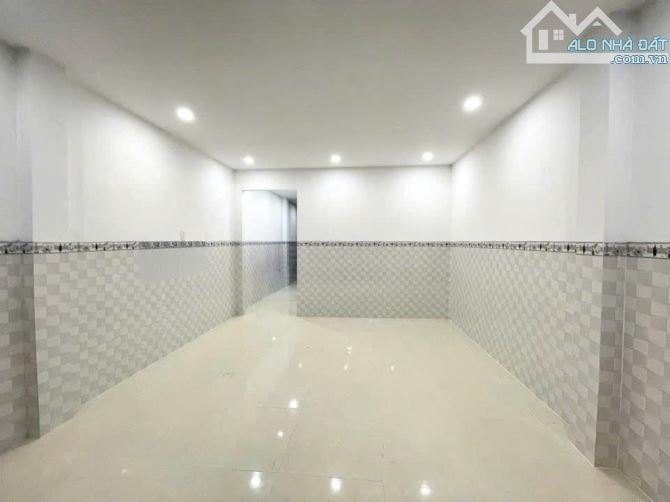 Nhà Ngộp Giá Rẻ ở Tân hiệp,Hóc Môn (70m2 ) SHR giá chỉ 730 triệu - 5