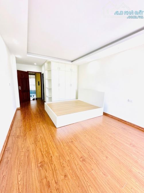 XUÂN ĐỈNH NHÀ MỚI 6 TẦNG Ở NGAY TIỆN ÍCH NGẬP TRÀN SIÊU AN SINH - 5
