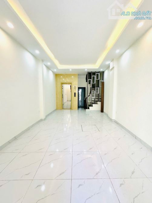 XUÂN ĐỈNH NHÀ MỚI 6 TẦNG Ở NGAY TIỆN ÍCH NGẬP TRÀN SIÊU AN SINH - 6