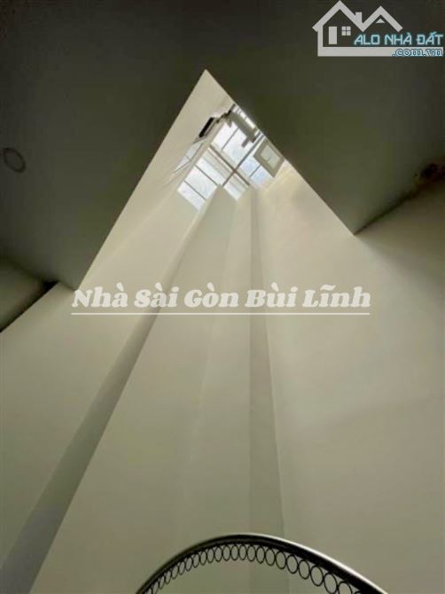 Bán nhà Tân Phú, ngõ 166 Tân Kỳ Tân Quý 5.6 tỷ, 68m2, MT 4m, oto 4c đỗ - 6