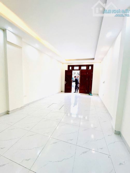 XUÂN ĐỈNH NHÀ MỚI 6 TẦNG Ở NGAY TIỆN ÍCH NGẬP TRÀN SIÊU AN SINH - 8
