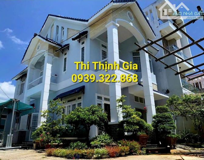 CĂN BIỆT THỰ 200M2 - HƯỚNG ĐÔNG NAM - MẶT ĐƯỜNG TIỀN CẢNG - PHƯỜNG THẮNG NHẤT - GIÁ 12,5TỶ