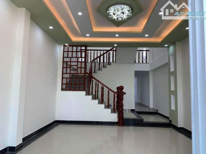 👉CHÍNH CHỦ Nhà 3 Tầng Đường(10m5) Đô Đốc Lân- Gần Công Viên Hòa Xuân- Gía 4,95Tỷ