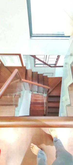 Cần bán gấp biệt thự B4-6 MỄ TRÌ HẠ đối diện KeangNam 190m2 x 5 tầng mặt tiền 10m - 2
