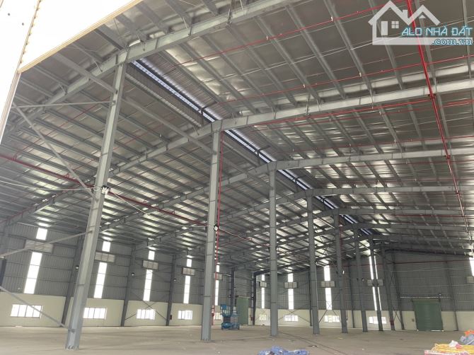 Cho thuê 1.800m2 kho xưởng  tại xã Chỉ Đạo , Huyện Văn Lâm , Hưng Yên