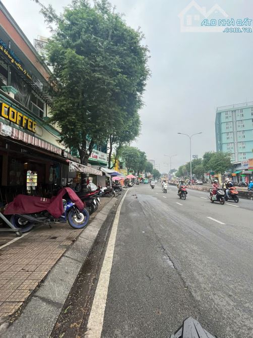 Ngộp bank - Bán Gấp nhà Mặt tiền Lê Trọng Tấn, P. Tân Thạnh, Tân Phú. (DT : 6 X 25m)