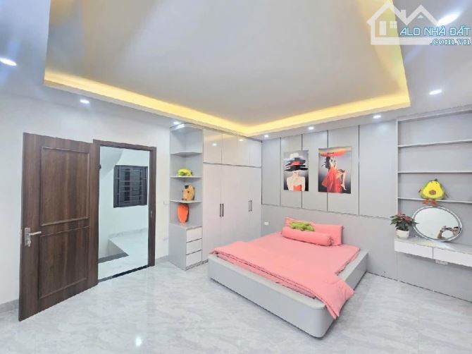 CHỦ BÁN NHÀ LIÊN NINH - THANH TRÌ  40M2, GẦN Ô TÔ, NGÕ RỘNG THOÁNG, HƠN 4 TỶ