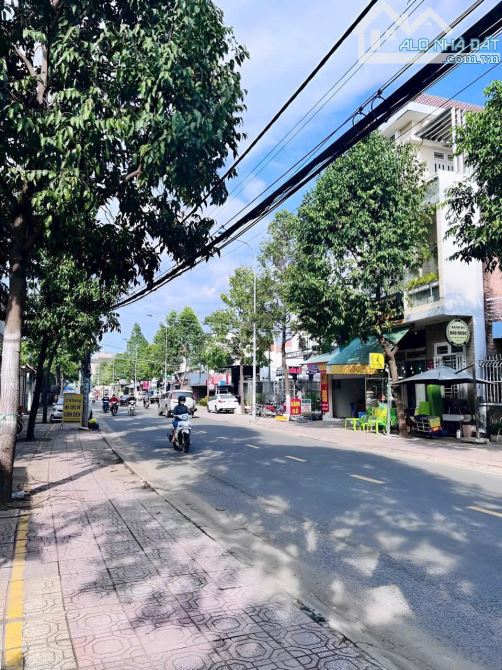 Giá 8,9 tỷ. Bán nhà 1T 2L mặt tiền Nguyễn Thành Phương, P. Thống Nhất. 127m