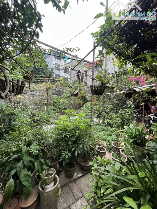 DIỆN TÍCH RỘNG - VỊ TRÍ ĐẮC ĐỊA - SỔ ĐẸP - SAU QUY HOẠCH GIÁ TRỊ TĂNG CAO - 1
