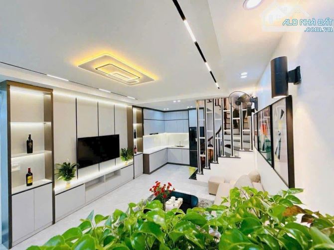 Bán nhà 5T x 38m2 - Phố Bưởi, Ba Đình - giá 6.85 tỷ - 1