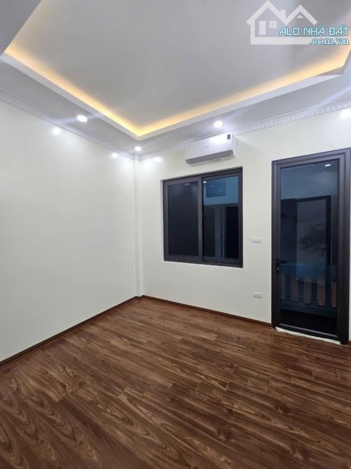 Bán nhà Thành Công, gần phố, nhà đẹp ở ngay, 3 ngủ đủ công năng, 28m2, 4 tầng, giá 4.9 tỷ - 1