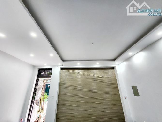 MẶT PHỐ VĂN PHÚC, HÀ ĐÔNG - VỈA HÈ, Ô TÔ TRÁNH, MẶT TIỀN RỘNG, KINH DOANH ĐỈNH - 1