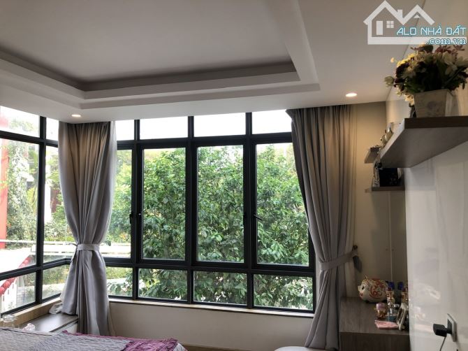 B gấp BT full nội thất, có thang máy tại Gamuda Gardens, 49 tỷ, 200m2, 6 PN, view CV - 1