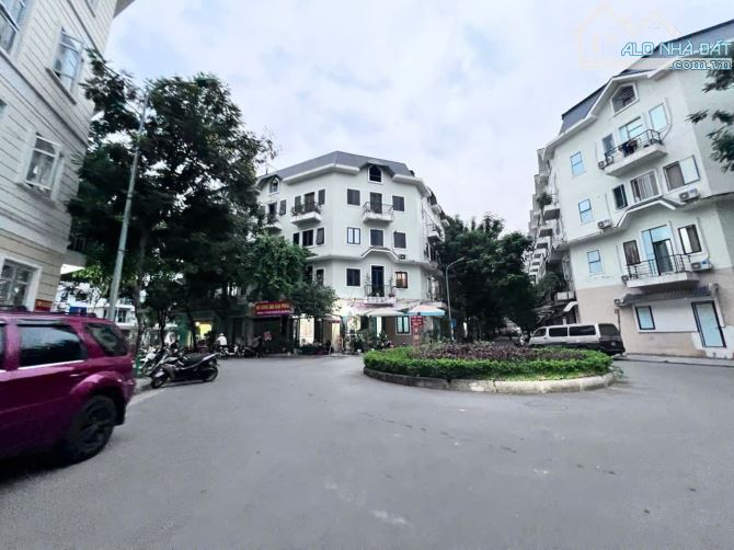 CHỦ BÁN LIỀN KỀ YÊN NGHĨA, HÀ ĐÔNG, 100M2, KINH DOANH, VIEW VƯỜN HOA, HOÀN THIỆN - 1