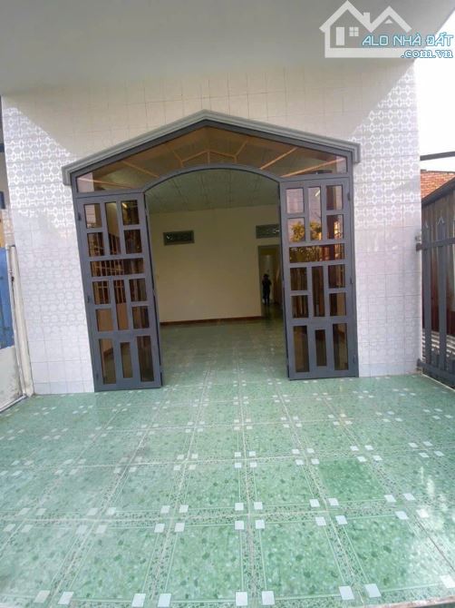 Chỉ 2,2 tỷ sở hữu nhà 94m2, SHR thổ cư, cách Nguyễn Tri Phương 50m ( P. Bửu Hòa ) - 2