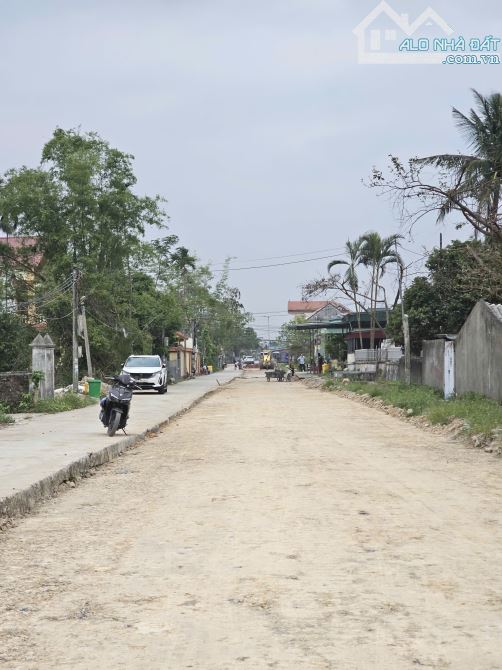 Chị gái nhờ bán lô đất đường siêu to khổng lồ tại Tràng Duệ L, Lê Lợi  Điện tích 89m2 ngan - 2