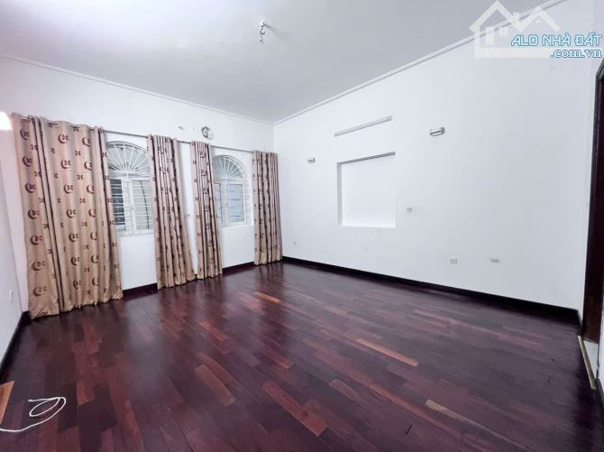 CHỦ BÁN LIỀN KỀ YÊN NGHĨA, HÀ ĐÔNG, 100M2, KINH DOANH, VIEW VƯỜN HOA, HOÀN THIỆN - 2