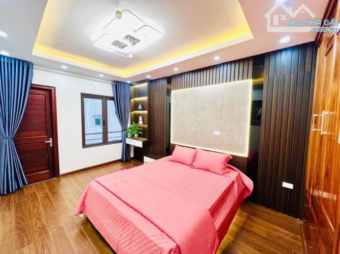 NHÀ 70M2*5T GẦN ĐẠI HỌC XÂY DỰNG, Ô TÔ VÀO - 2