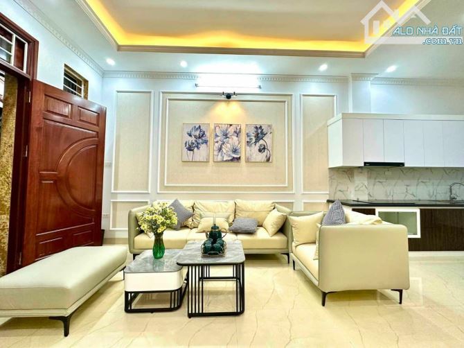 Bán nhà An Khánh gần Vinsmart City 33M, 5 Tầng, 4 phòng, full nội thất đẹp - 2