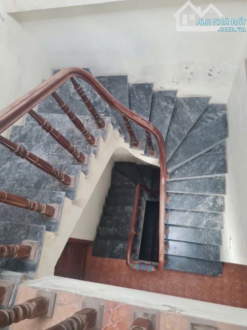 CHÍNH CHỦ BÁN NHÀ THÚY LĨNH!  DÂN XÂY - LÔ GÓC - VỊ TRÍ ĐẮC ĐỊA - NÓI KO VỚI QUY HOẠCH - T - 3