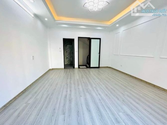 nhà Tân Lập, Đan Phượng 5 Tầng, 4 phòng,view thoáng, gần Vinhome giá 3.7 tỷ - 3