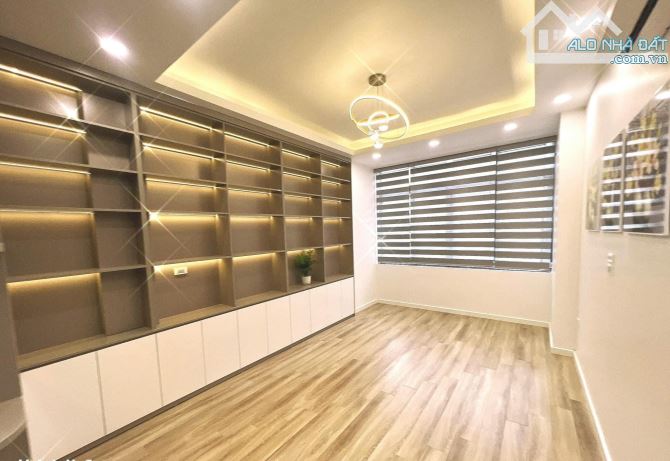 MP Đội Nhân, Ba Đình 60m2, 5 tầng giá 28 tỷ - 4