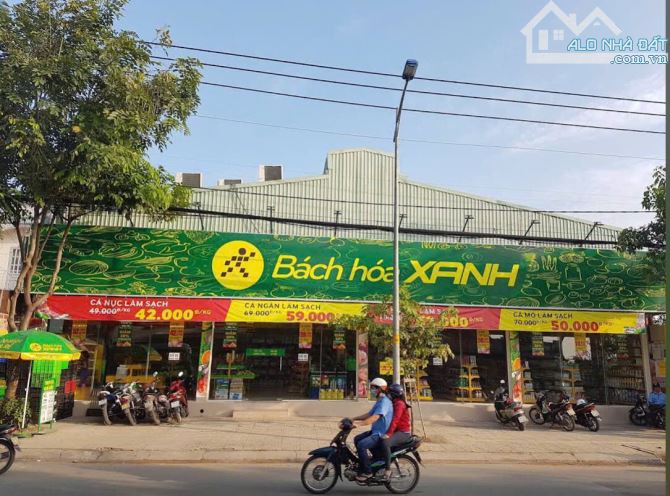 Bán nhà Cấp 4, Mặt tiền Nguyễn Văn Bứa - QL22 vào, DT: 21x23m, HĐT 35tr, 32 tỷ - 4