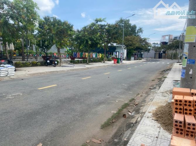 bán lô đất ở tại đô thị 135m2 sát chợ đêm chỉ với giá 2,3 ty,giá cho nhà đầu tư sinh lơi - 4